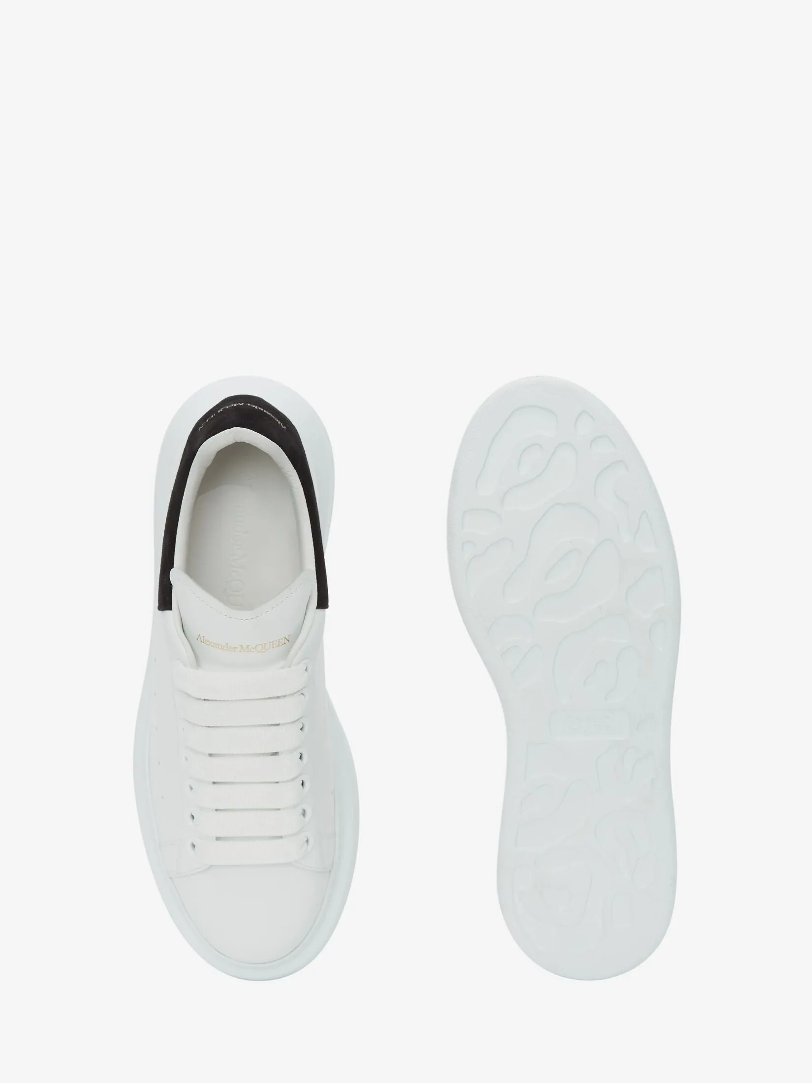 Alexander McQueen Womens Oversized Sneaker - WHITE/BLACK