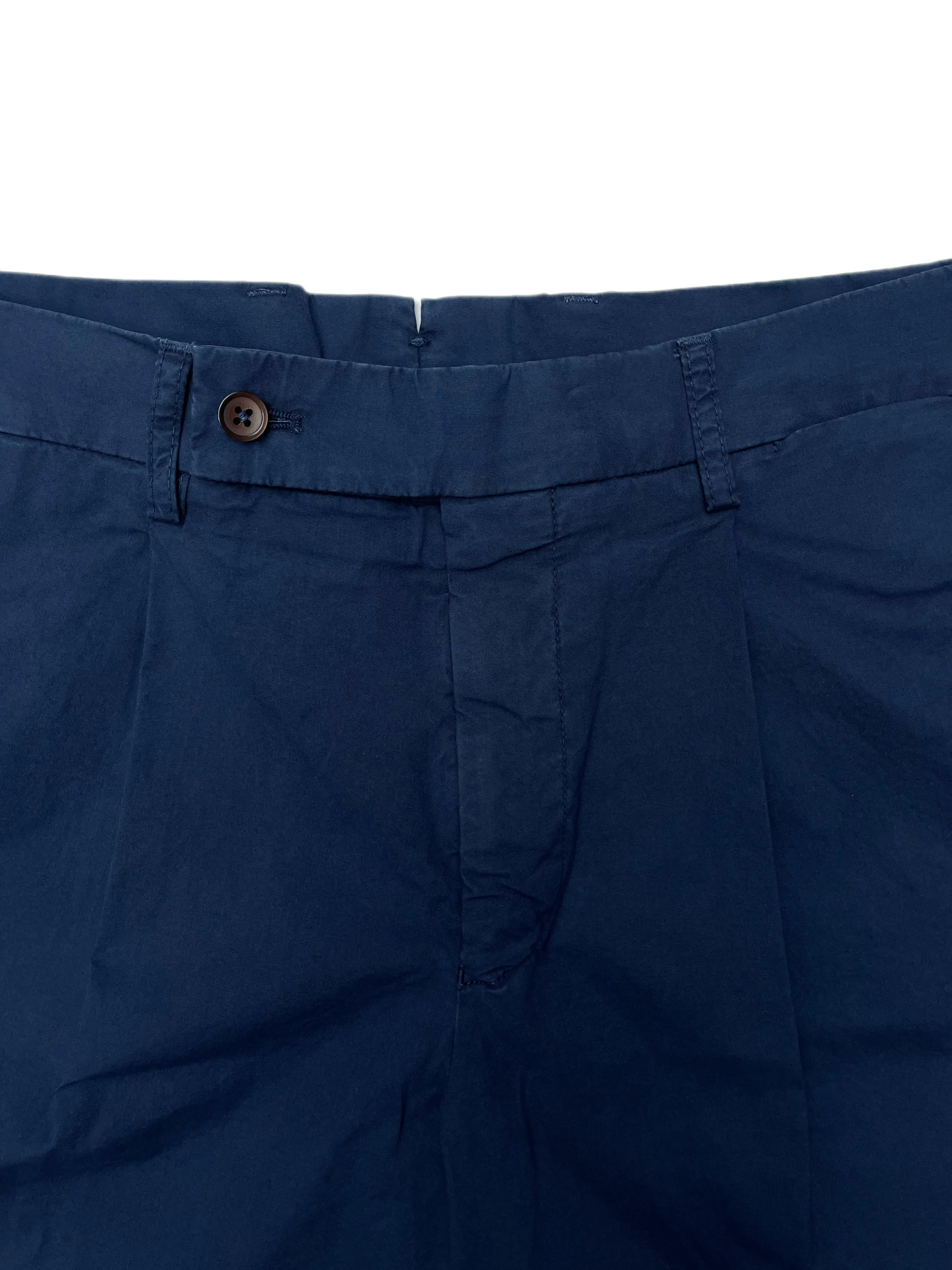 FRESH Cotton One-Pleat Shorts In Navy