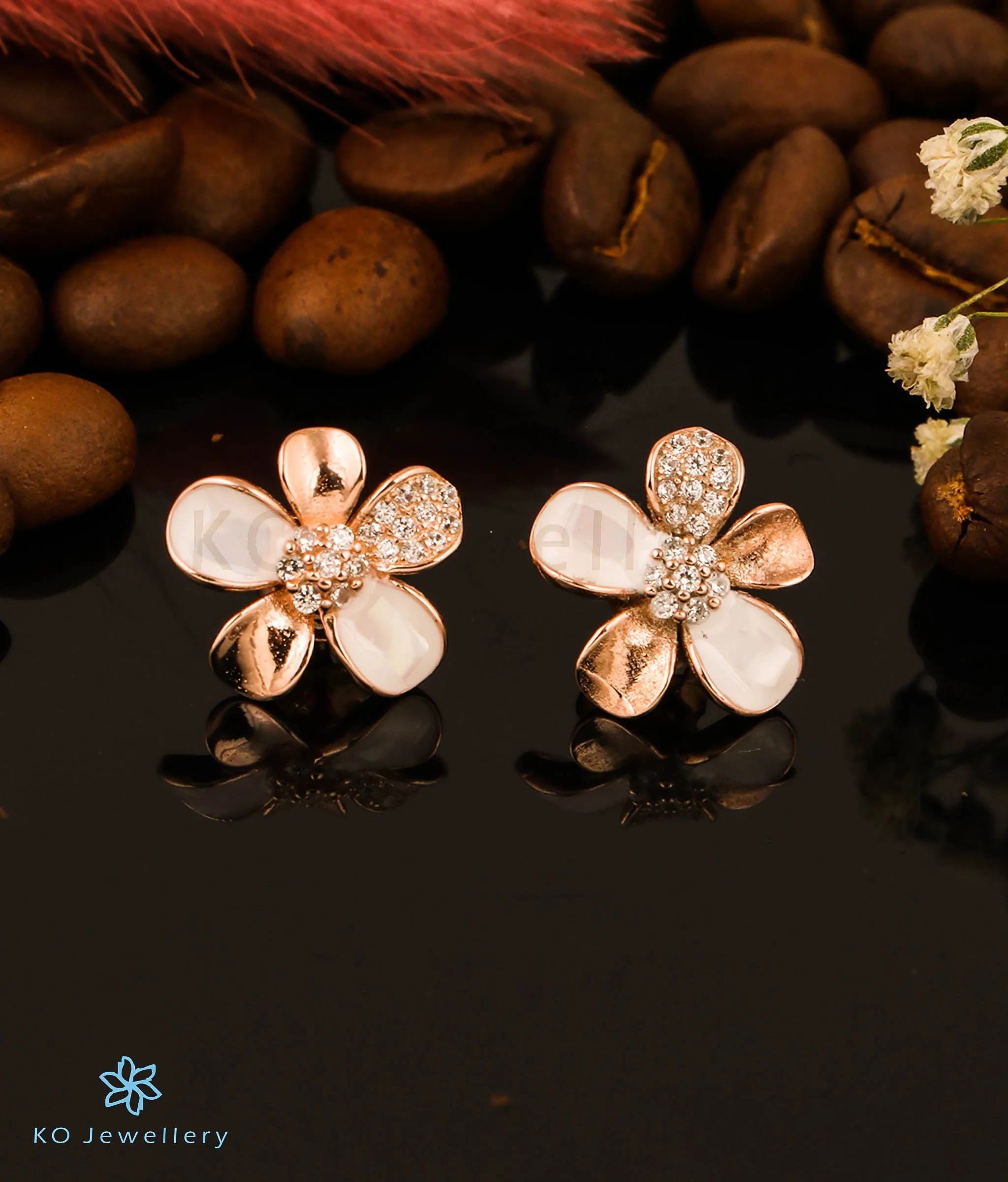 The Dreamy Flower Silver Rosegold Earstuds