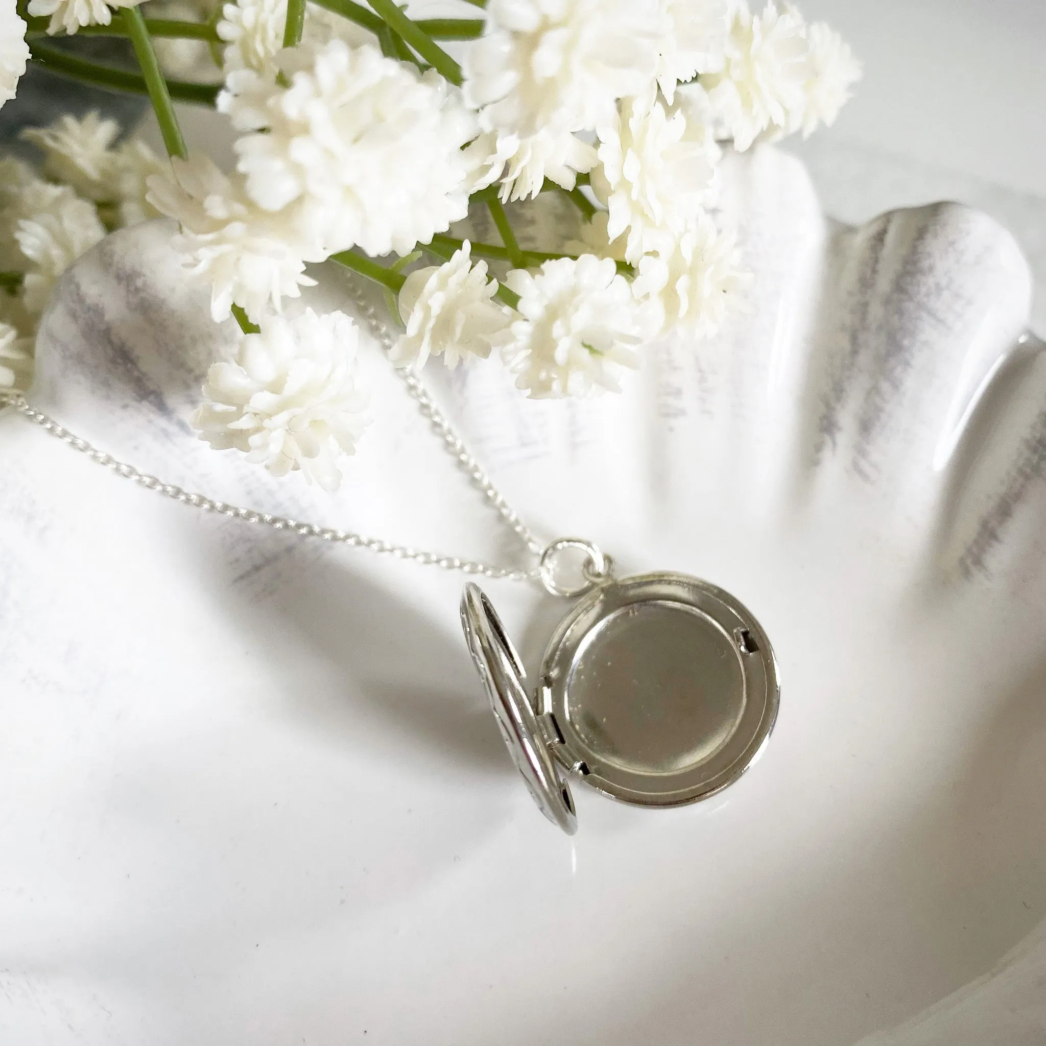 Wisteria London Maria Silver Flower Locket